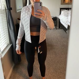 Women’s small areolayer running jacket